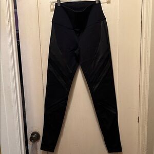 ALO Yoga Black Epic Leggings